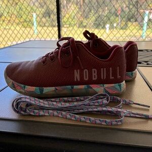 NOBULL Trainers, Women Size 6.5
Berry/Crimson Color